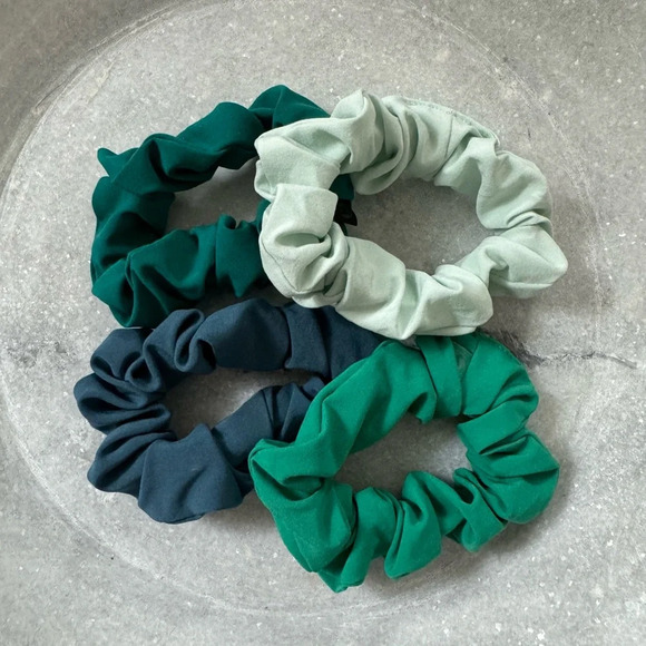 Lululemon Scrunchies - Picture 3 of 7